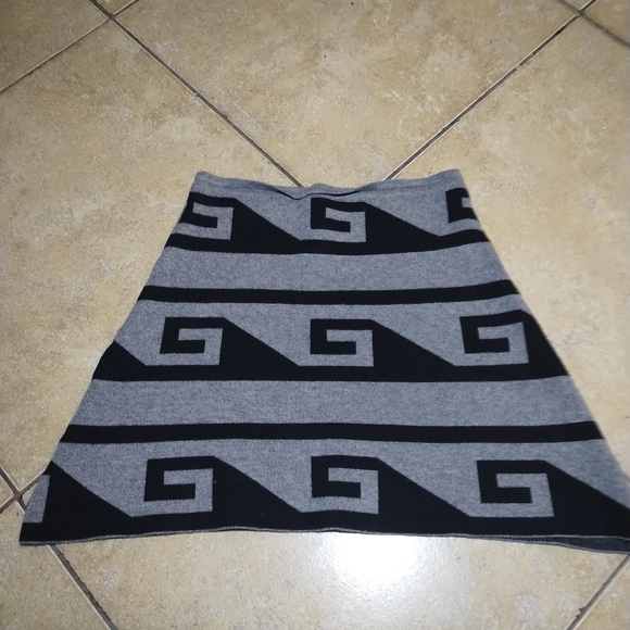 Women's Tribal Knit Neck & Chest Warmer O/S - Picture 4 of 7